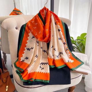Khăn lụa dài choàng cổ họa tiết hoa bạch trà sang trọng KLD-075 kích thước 90x180cm THYTHY STORE