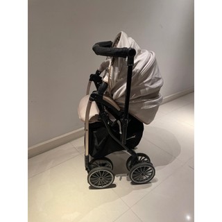 Thanh lý Xe đẩy Combi Umbretta