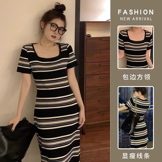 (HÀNG SẴN) Váy dệt kim màu đen cộc tay cổ vuông kẻ sọc ngang ôm body dáng chữ A hàng QC loại 1