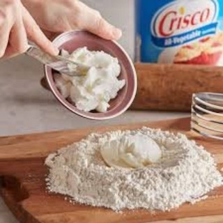 Mỡ Trừu Thực Vật CRISCO 453g ( SHORTENING CRISCO )