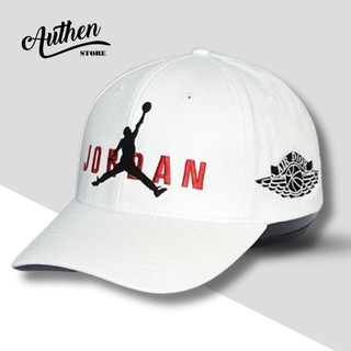 Mũ lưỡi trai jordan trắng xuất khẩu Authen.Store logo thêu cực ôm đầu cá tinh full hộp