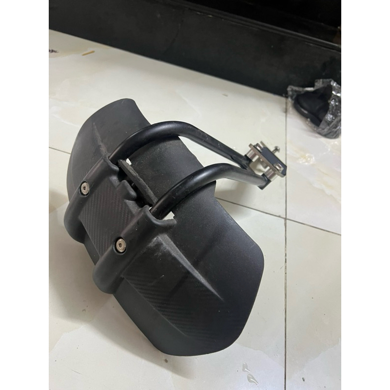 Chắn bùn KTM duke/RC 200 250 390 Đã qua sử dụng