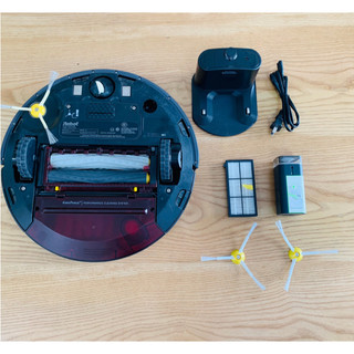 [Mẫu mới] Robot hút bụi iRobot Roomba 961 new 95%