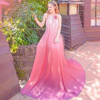 Đầm Maxi Cổ Yếm Loang Màu Kèm Tag Hoa M2