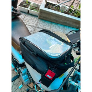 TÚI HÍT BÌNH XĂNG GIVI EA130