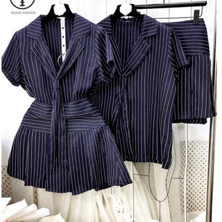 Set kẻ cổ vest cavat chân váy xếp ly bigsize