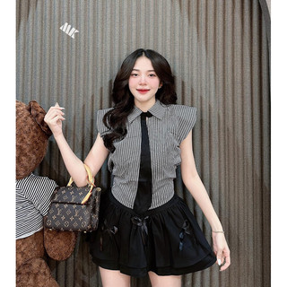 Set áo cổ vest kèm chân váy tầng đính nơ