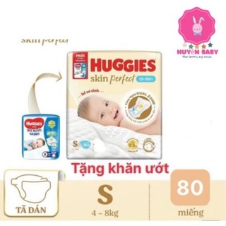 Tã/bỉm dán sơ sinh Huggies Skin Perfect NB70/S54/S80miếng với 2 vùng thấm giảm kích ứng da