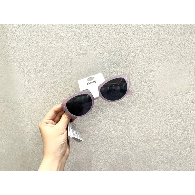 Kính nữ Sinsay chuẩn auth, tặng kèm hộp và khăn