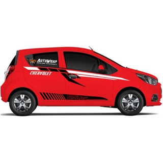 Tem hoạ tiết Spark thể thao mạnh mẽ