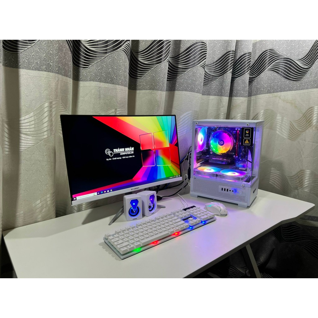 PC GAMING CPU Intel Xeon E5 2676 V3 RAM 32GB SSD 256GB VGA RX 550 4GB