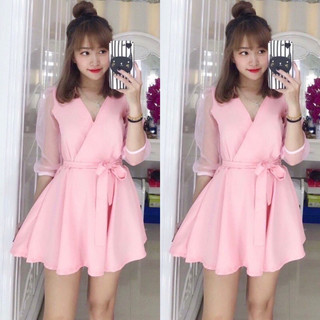 Đầm xoè cổ V tay voan lướl