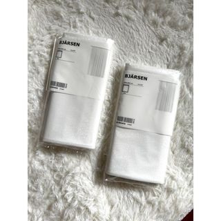 Rèm treo nhà tắm phòng tắm Bjarsen IKEA - họa tiết ô vuông trắng