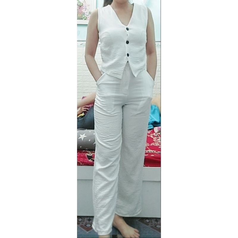 bộ đủi trắng xinh