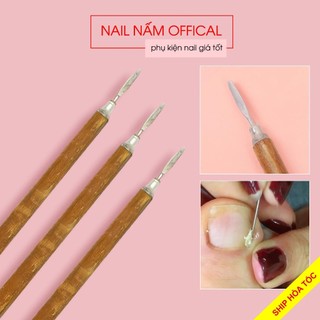Cây lấy khóe móng cán gỗ bằng thép không gỉ