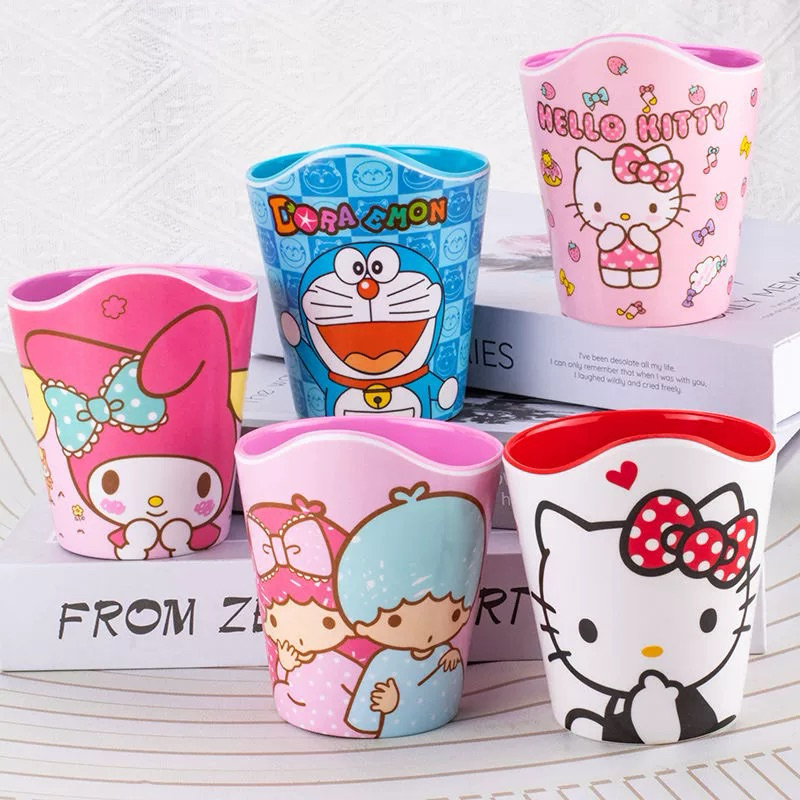 Ly cốc 3D Doraemon - Hello Kitty - Doremon - Elsa