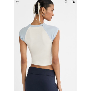 [SALE] Áo thun Stradivarius Authentic