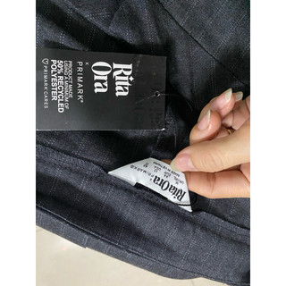 chân váy,lỗi nhỏ,lỗi dơ(k15)