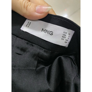 chân váy,lỗi nhỏ,lỗi dơ(k15)