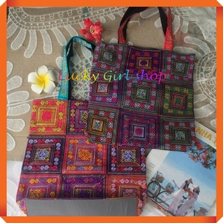 Túi Tote Vuông Thổ Cẩm Sapa Thêu 9 Ô Size Trung 34*34*7.5cm - Lucky Girl shop NHA TRANG
