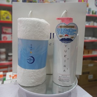 Sữa tắm trắng da YUKINA Nhật Bản 500ml