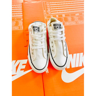 GIÀY CONVERSE CỔ THẤP SIZE 36 (REAL 2HAND)