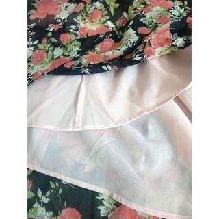 Váy voan chifon hoa hồng