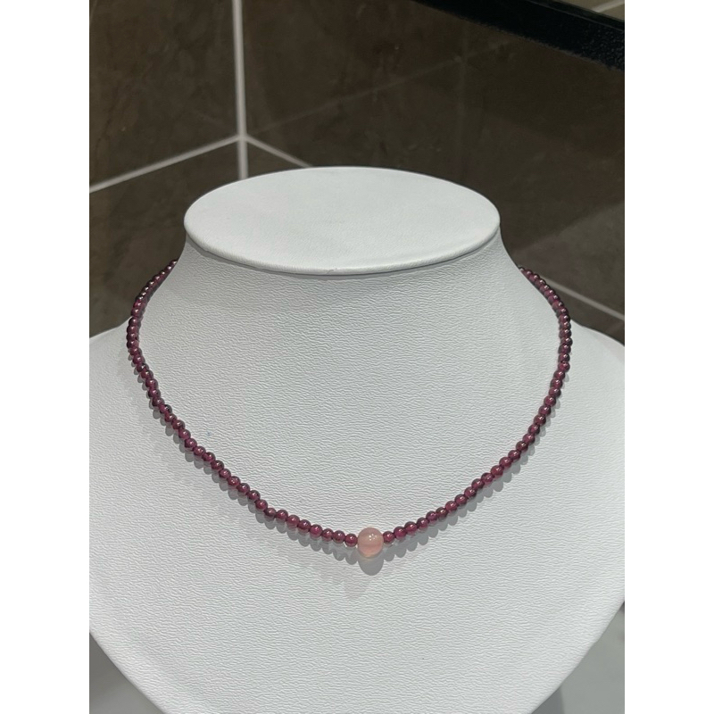 chocker đeo cổ hồng ngọc lựu