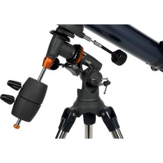 Kính Thiên Văn Khúc Xạ Celestron Astromaster 90EQ