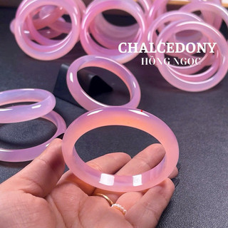 Vòng tay bản hẹ Chalcedony Hồng khởi Quang siêu xinh chột 10mm size 49 đến 53mm