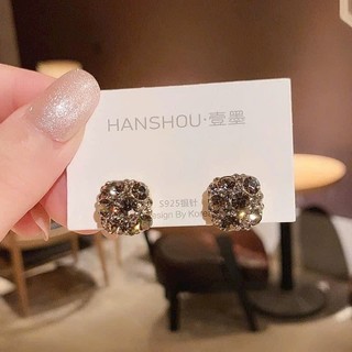 Đôi khuyên tai hình học đính đá Xinh Xắn 👗