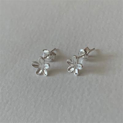 Khuyên tai bạc nữ TLEE hoa trơn năm cánh nhị hở xinh xắn TLEEJEWELRY B0511