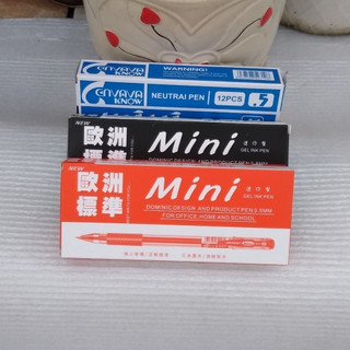 Bút Gel Mini xanh, đỏ, đen, tím  ( 1 cây ) (vpp Thinhphat)