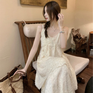 Đầm maxi nữ cổ V sành điệu, váy dây dáng dài xếp tầng đi biển du lịch phong cách Hàn Quốc 6833