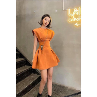 VÁY CHIẾT EO