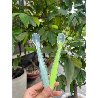 Thìa / muỗng ăn dặm silicon cán dài