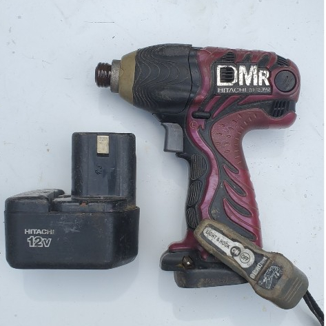 Khoan vít HITACHI DMR 12V( thân máy  +vỏ pin ) hàng nhật bãi