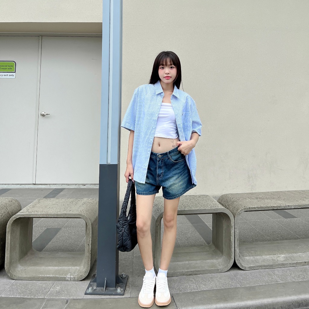 ÁO SƠ MI/SHIRT TAY NGẮN ĐÓNG NÚT UNISEX NAM NỮ FORM ÂU RAGE OF THE SEA(ROTS STUDIO)"SỌC CARO LOGO CHỮ R TAY NGẮN CÓ TÚI" | BigBuy360 - bigbuy360.vn