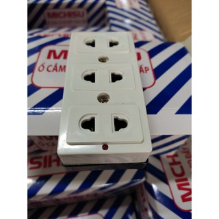 Ổ cắm 3 lỗ K103 & Phích cắm giá rẻ