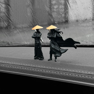 Phụ Kiện Trang Trí Nội Thất Ô Tô Hình Kiếm Sĩ Mặc Áo Choàng Đen Để Taplo - Mô hình Tượng Ma Dạ Quang [Hàng Loại Tốt]