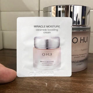 SAMPLE GÓI KEM DƯỠNG ẨM, TRẮNG HỒNG OHUI MOISTURE 1ML