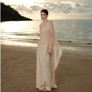 Đầm Weeding Dự Tiệc WHITE ANT Dáng Dài Hở Lưng Và Khăn Choàng Nữ Hàng Thiết Kế Cao Cấp 121300003