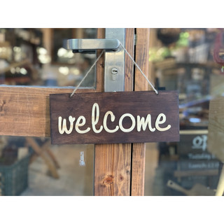 Bảng treo trang trí WELCOME - LUXI DECOR
