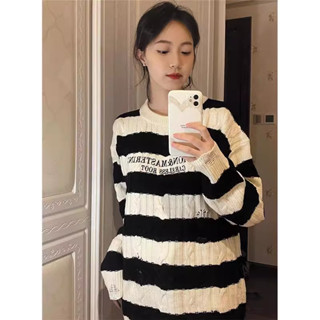 Áo len nữ sweater dệt kim kẻ sọc cố tròn rách kiểu mới, áo len nữ dài tay from rộng basic 8011