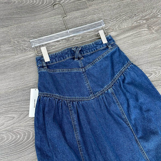Chân váy midi denim thêu BDG