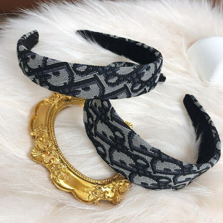 Băng đô hoạ tiết Herzigroom monogram - P022