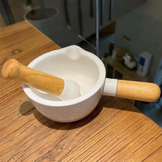Bộ chày cối sứ có quai cầm giã tiêu tỏi