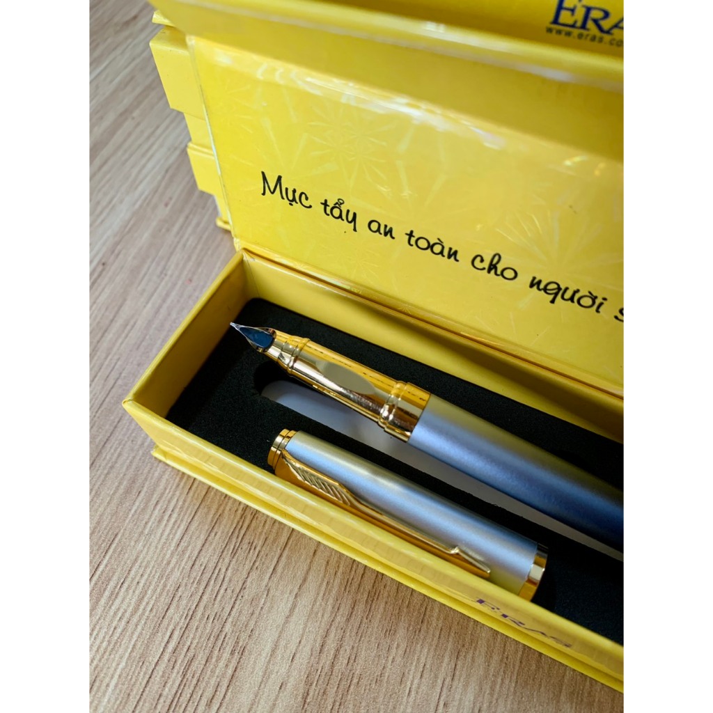 Bút máy Eras E026 thanh đậm kim tinh ngòi mài có đầu tẩy tặng kèm Ngòi thay thế và ống mực