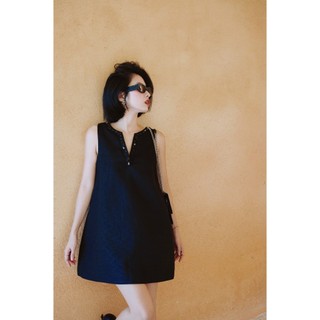 [ Bohee ] Váy nữ thiết kế cổ V đính đá màu đen - V117
