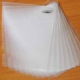 Bìa lá Plus A4 (xấp 50 cái)